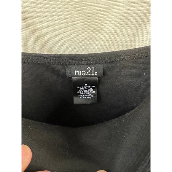 Rue 21 Women's Black Mini Dress Size Medium - Picture 2 of 3